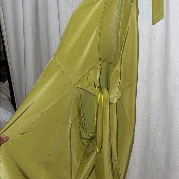 Urban Outfitters Jillian Halter Dress - Picture 5 of 6